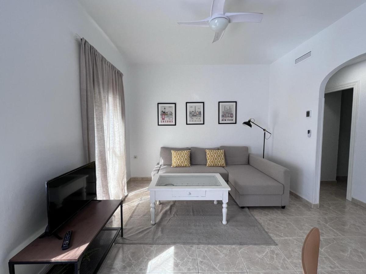 Seaty Center By Gms Apartamentos Fuengirola Ngoại thất bức ảnh