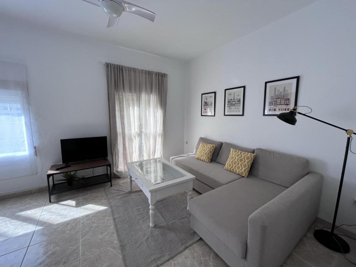 Seaty Center By Gms Apartamentos Fuengirola Ngoại thất bức ảnh