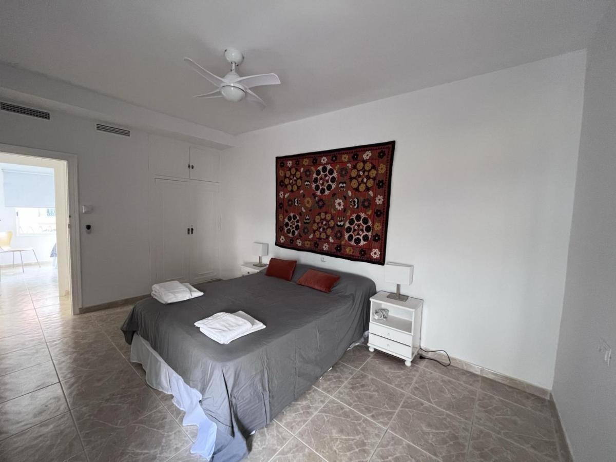 Seaty Center By Gms Apartamentos Fuengirola Ngoại thất bức ảnh